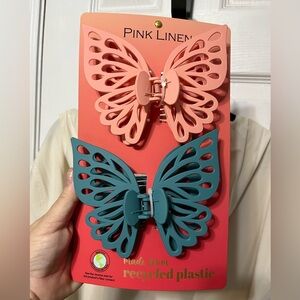 NWT 2 large butterfly hair clips teal and melon color
